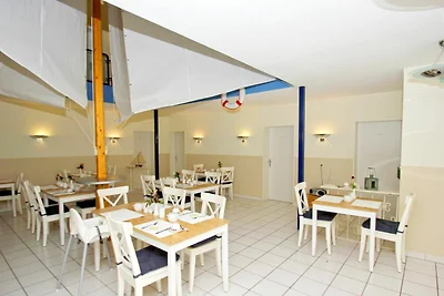 F-1010 Strandhaus Mönchgut Bed&Breakfast DZ 2...