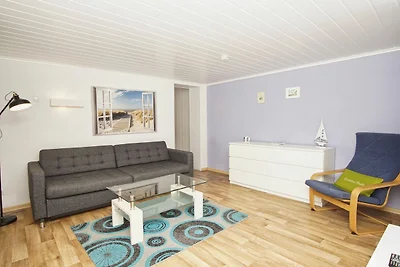 F-1106 Ferienhus Baabe Ferienhaus: Terrasse u...