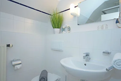 F-1010 Strandhaus Mönchgut Bed&Breakfast DZ 2...