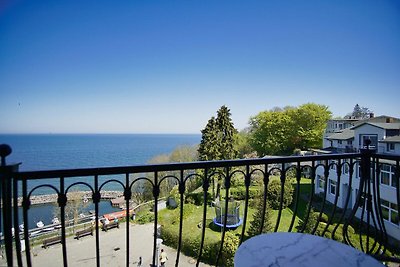 Haus am Meer FeWo10: Balkon,Meerblick, ruhige...