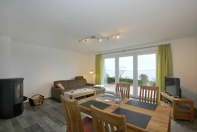 F-1037 Ferienhaus Neuendorf Haus: Terrasse, G...