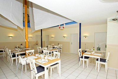 F-1010 Strandhaus Mönchgut Bed&Breakfast DZ 2...