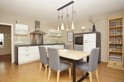 Haus Breeghus FeWo Boddenkoje: Terrasse