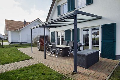 Ferienhaus Linea Haus: Terrasse, Garten