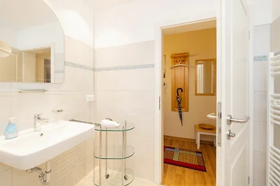 Meeresblick FeWo45: Balkon, Sauna, Schwimmbad