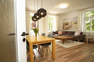 Kurhaus Nordstrand FeWo 34: Meerloft Göhren