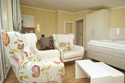 Meeresblick FeWo58: Balkon, Sauna, Schwimmbad