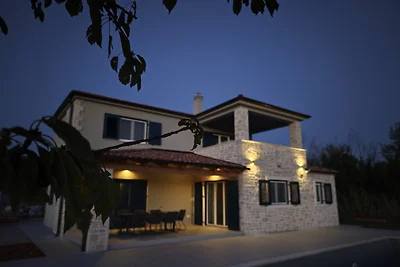 Villa Majuli