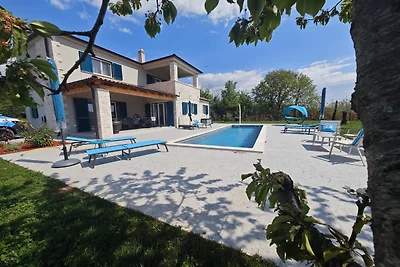 Villa Majuli