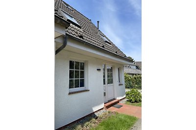 Ferienhaus rund achtern