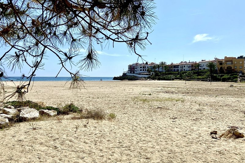 Nördlicher Strand am Roc de Sant Gaietà