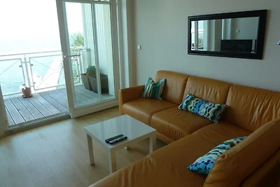 meerWert Penthouse in der ersten Reihe am Meer über dem Segelhafen
