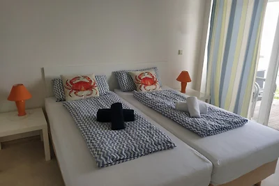 meerWert Penthouse in der ersten Reihe am Meer über dem Segelhafen
