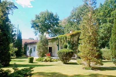 Ferienhaus mit Garage