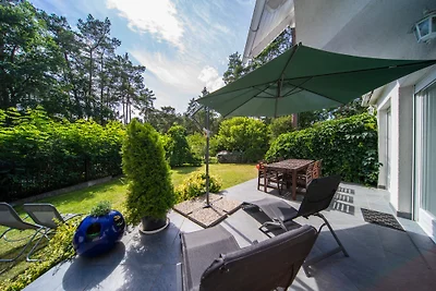 Ferienhaus am Meer mit Garage
