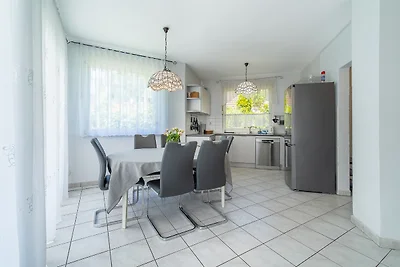 Ferienhaus am Meer mit Garage