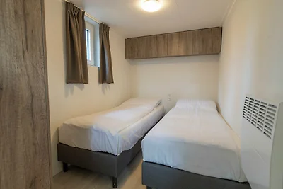 Tiny Lodge Eco 4 Personen mit Hottub und...
