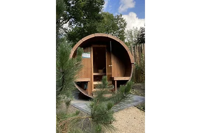 Tiny Lodge Eco 4 Personen mit Hottub und...