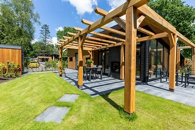 Berken Lodge Eco für 4 Personen mit Hottub un...