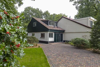 Bos Bungalow 6 personen met Hottub óf Jacuzzi...