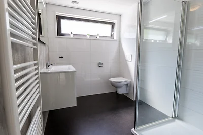 Bos Lodge 75 4 personen met Hottub