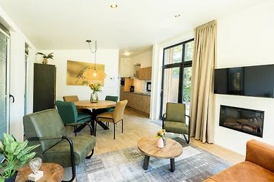 Bos Lodge 55 Eco 4 Personen mit Hottub und...