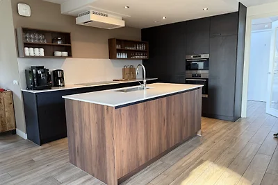 Boshuys mit Jacuzzi & Sauna | 20 Personen