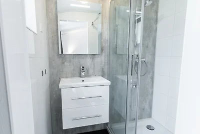 Bos Lodge 75 Eco 6 Personen mit Hot tub und...