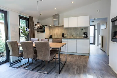 Bos Lodge 75 Eco 6 Personen mit Hot tub und...