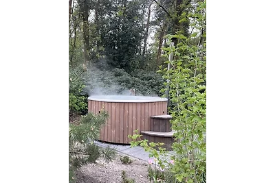 Bos Lodge 55 6 Personen mit Hottub