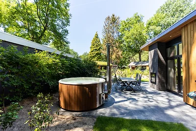 Bos Lodge 55 Eco 4 Personen mit Hottub und...