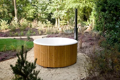 Bos Lodge 55 4 Personen mit Hottub