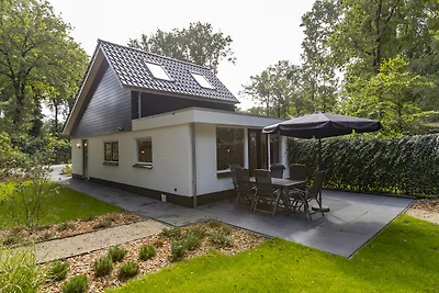Bos Bungalow 6 personen met Hottub óf Jacuzzi...