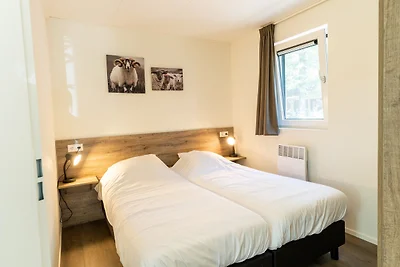 Heide Lodge Eco 5 Personen mit Jacuzzi und...