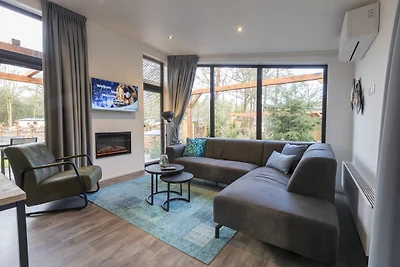 Berken Lodge Eco 5 persons with Hottub and...