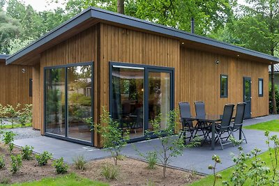 Wood Lodge Eco 4 personen met Hottub