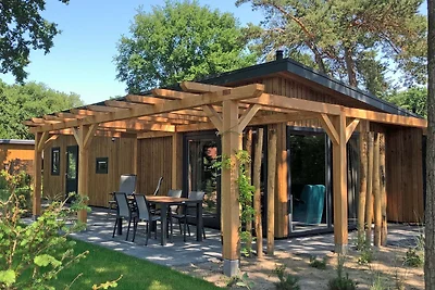 Heide Lodge Eco 4 Personen mit Jacuzzi