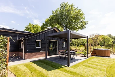 Valkse Hoeve mit Sauna & Hottub | 6 Personen