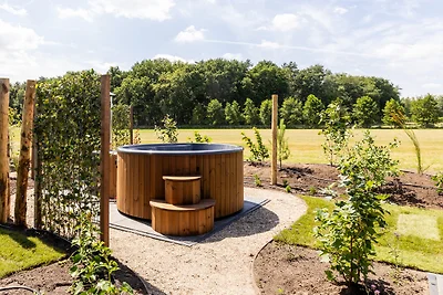Valkse Hoeve mit Sauna & Hottub | 6 Personen