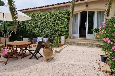 Prieuré St. Martial Le Chapitre