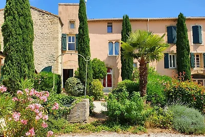 Prieuré St. Martial Le Chapitre