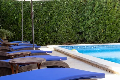 Wunderschöne Villa mit Pool und Whirlpool und Meerblick