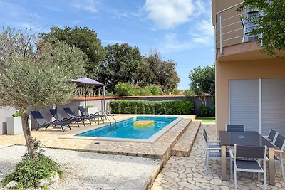 Schöne Villa mit privatem Pool