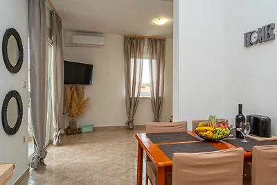 Wunderschön eingerichtetes Apartment mit privatem Parkplatz
