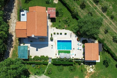 Wunderschöne Villa Palera II mit privatem Pool in der Nähe von Medulin