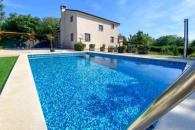 Wunderschöne Villa Palera II mit privatem Pool in der Nähe von Medulin