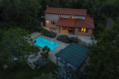 Wunderschöne Villa mit privatem Pool in der Nähe von Medulin