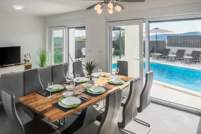 Wunderschöne istrische Villa mit privatem Pool