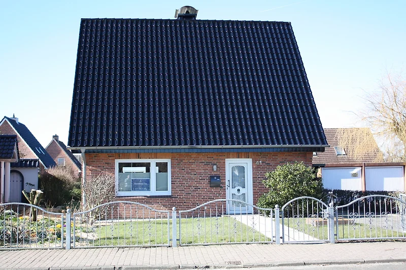 Haus Frontansicht