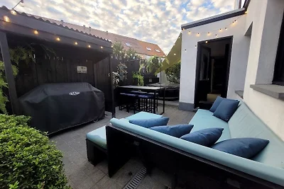 Sea-renity23 met sauna en jacuzzi